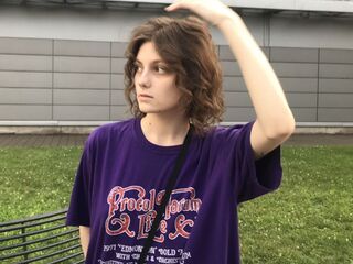 live sexshow CorinneKeidong