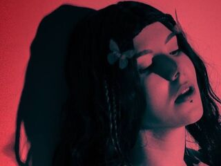 nude webcam girl photo CorlissFunston