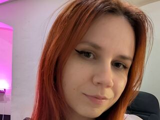 naked girl with webcam masturbating with vibrator CruelJones