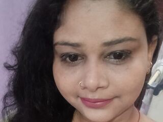 dirty webcam show CurvySoniya