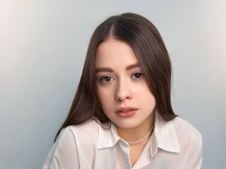 hot cam girl masturbating with dildo DanielleGrovier