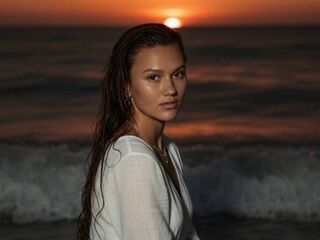 anal sex show DelilahCoryea