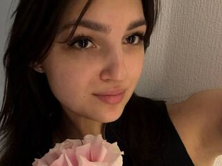 webcamgirl DeloisKuwana