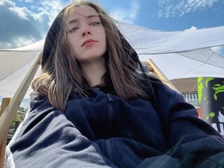 masturbating cam girl DelorisAhaus