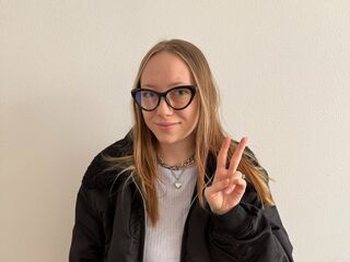 cam girl showing pussy DominoBarfield