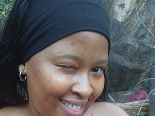 camwhore naked DoraPhillips