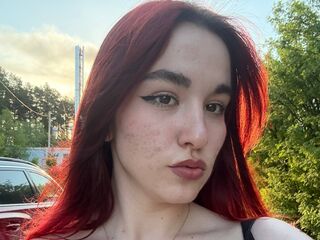 naked camgirl masturbating with vibrator EleanorHoesing