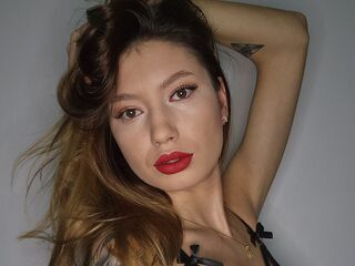 chat room live sex ElliaBellamy