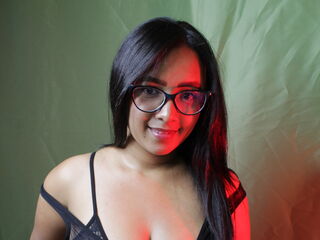 hot strip tease webcam EllyeMoons