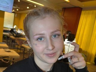 cambabe EmelinaKrider