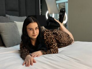 cam girl masturbating with dildo EmiliVilson