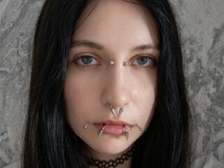 masturbating webcamgirl EmilySif