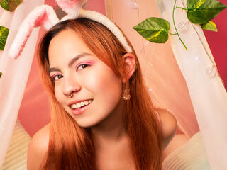 camgirl chatroom EmmaMonnet