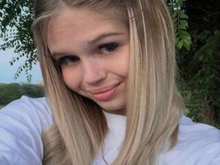 sexy webcamgirl picture EricaVon