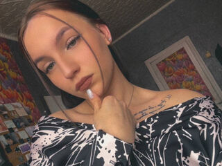 masturbating cam girl EthalClarkston