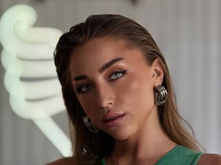 nude cam girl photo EvaMonroe