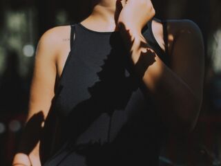 chatroom HathawayAwa