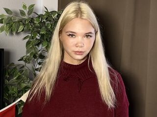 girl webcam show HeideSarkar