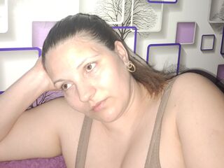 naked cam chatroom HelaHapy