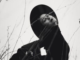 chat show HelismaAbramss