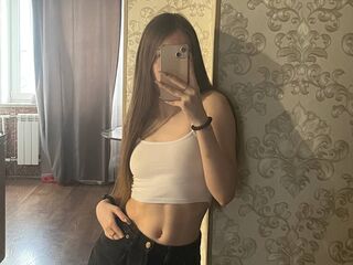free webcam chat room HilaryLukas