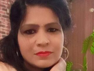 beautiful girl webcam HotNandini