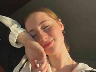 webcam live show IrmaWoods