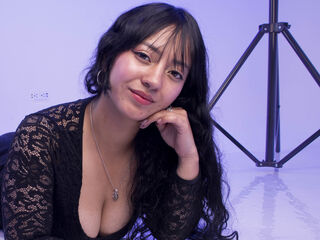 hot webcam show IsabellaBot