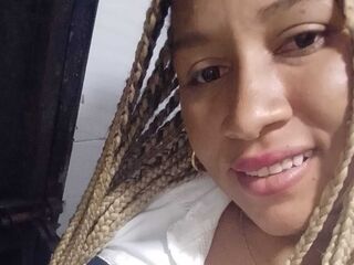 camgirl playing with sextoy IsisRusso