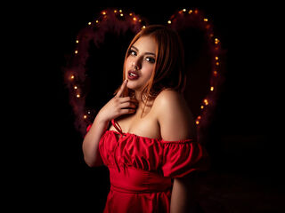 live webcam model IvonneLogan