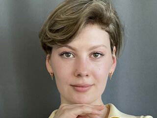 free live chatroom JanHilbert