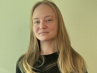 hot striptease cam JeniferFerrarini