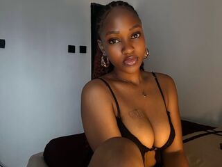 camgirl spreading pussy JoyceClara