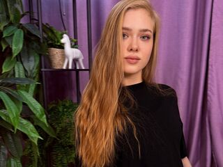 adult video chat JuliMiu