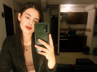 hot cam girl masturbating with vibrator JuliettaHamilon