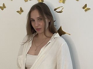 chat with cam KandiceBishard