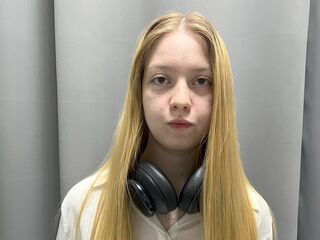 camgirl live sex KarenLowe