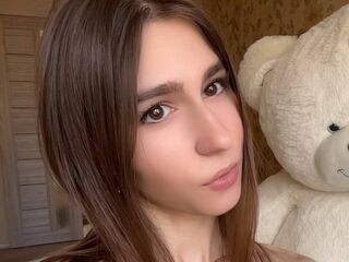 naughty camgirl fingering shaved pussy KarieChuong