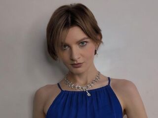 fingering girl cam KarinaBiz