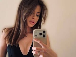 fingering girl KatrinGrant