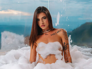 camslut topless KaylenDuran