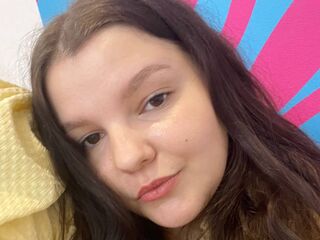 camslut showing pussy KimberlyKnight