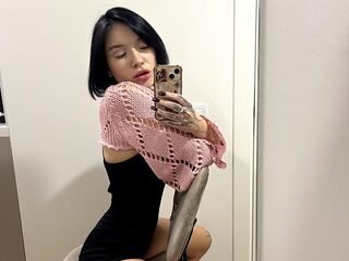 sexy webcamgirl picture KiraNyx