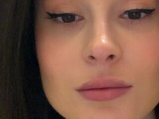 chat show KrystinTuchman