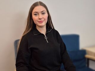 streaming live webcam LeaDarcy