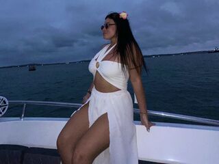 chatroom LeilaCole