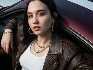 camgirl fingering wet pussy LeraMednis