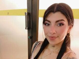 sex chat LesslyKity
