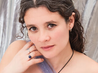 nude webcam girl LiaBluee