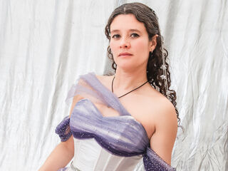 camslut topless LiaRobs